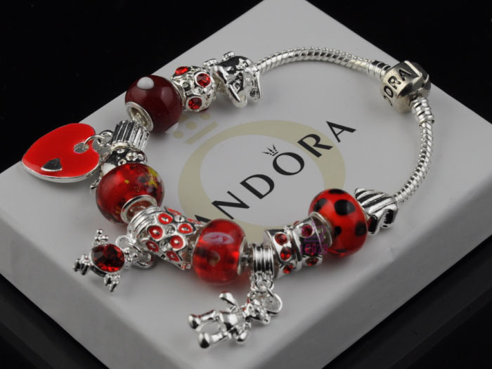 Bracciale Pandora Modello 77